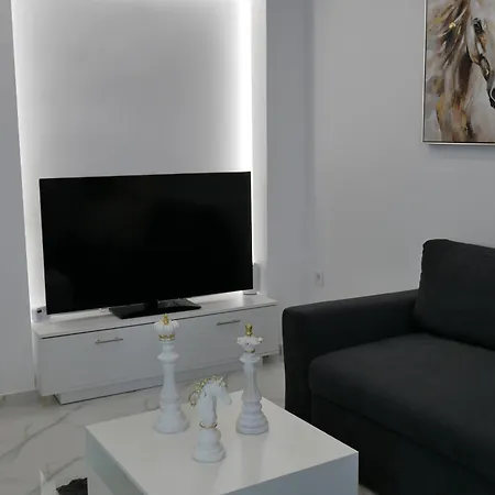 Coral With Free Private Parking Of Stayinthess Apartamento