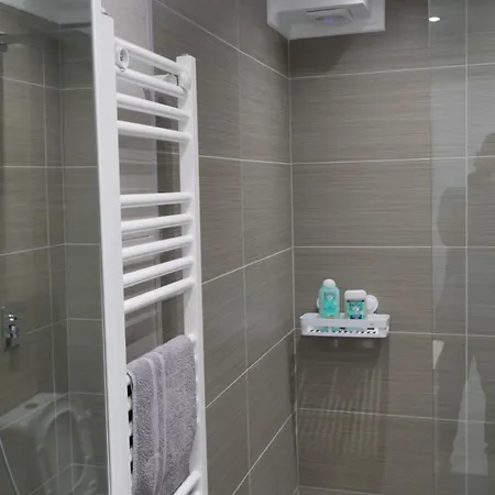 Coral With Free Private Parking Of Stayinthess Appartamento Salonicco