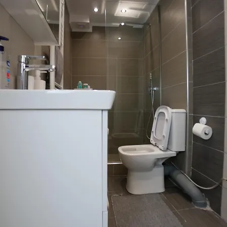 Coral With Free Private Parking Of Stayinthess Appartamento Salonicco