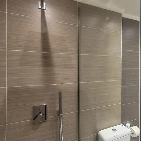 Coral With Free Private Parking Of Stayinthess *