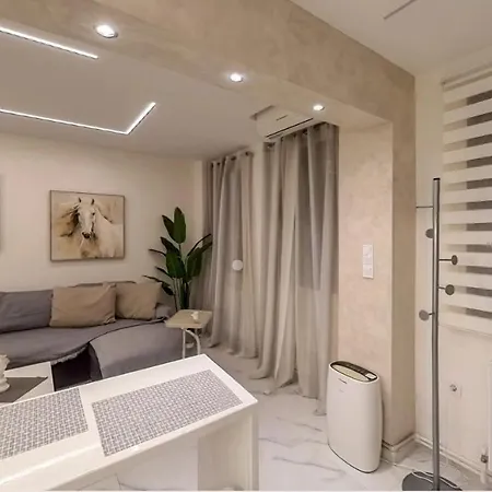 Coral With Free Private Parking Of Stayinthess * Thessaloníki